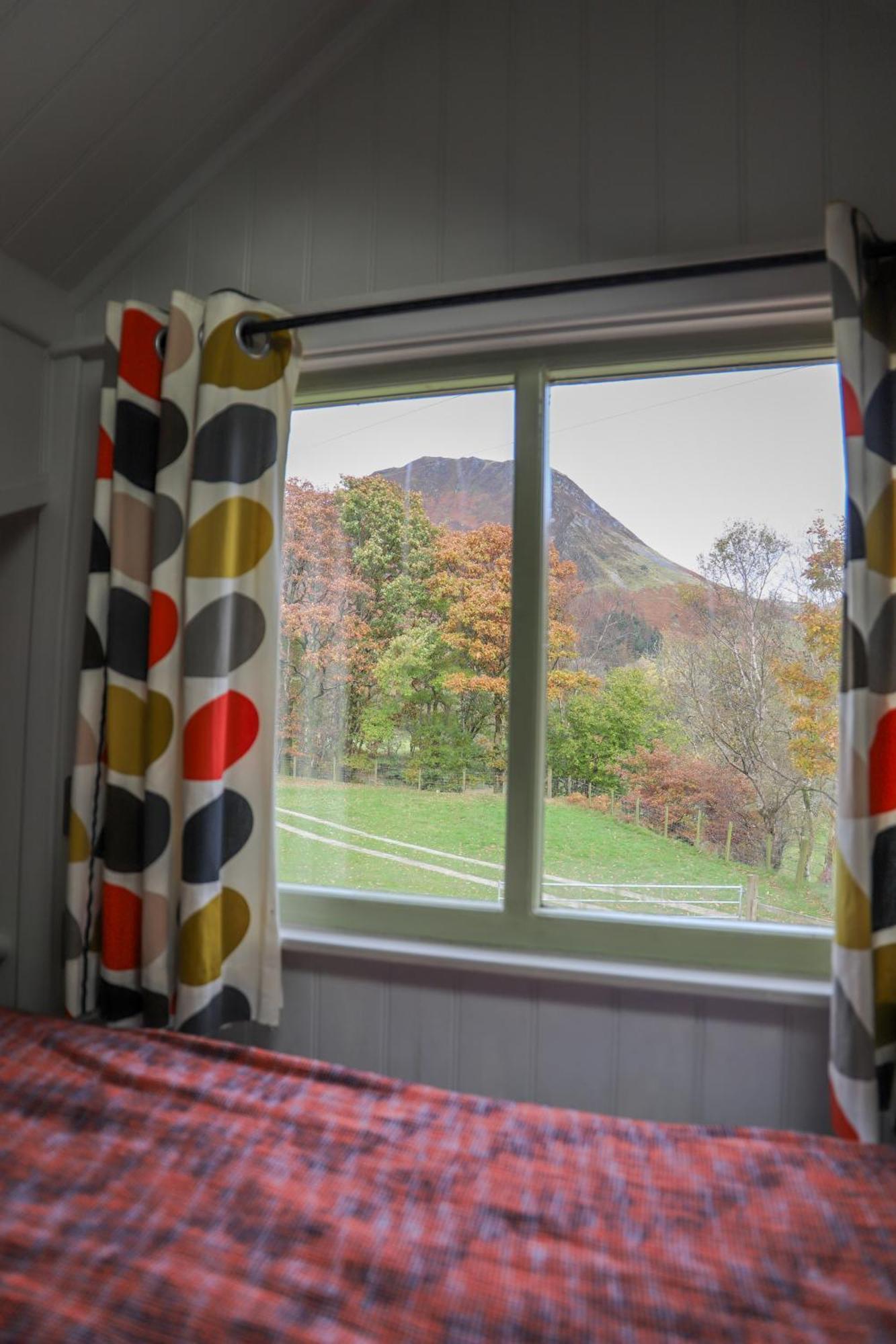 Farm stay Ty Nant Cafn